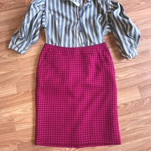 Fuschia Houndstooth Skirt